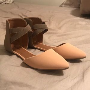 Maurice’s Size 7 flats